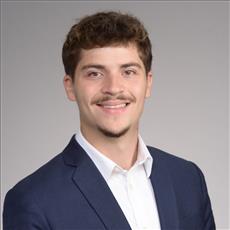 austen-santiago_7187b6f06e4149d29f794be20ccab494-headshot