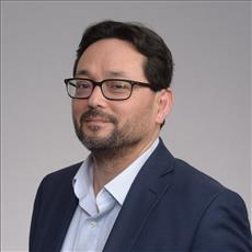 william-travis_ced60e88cf8548e68cb82dfb70cf73a2-headshot